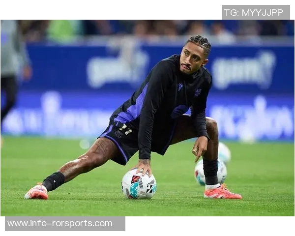 拉菲尼亚续约巴萨却难挡沙特诱惑未来去向引发关注