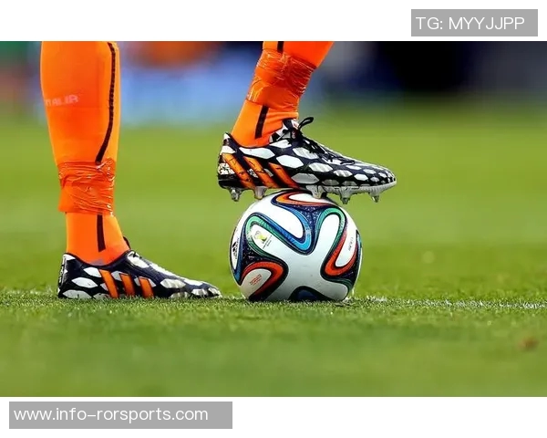 苏亚雷斯回顾职业生涯最爱五球诺维奇凌空斩名列其中